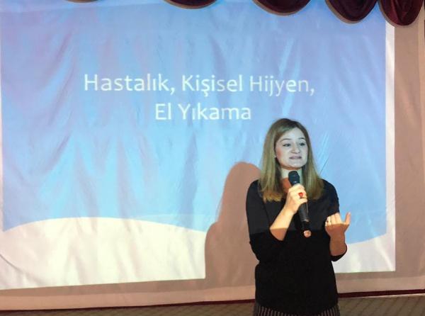 Adana Halk Sağlığı Merkezi Doktorları Okulumuzda Seminer Düzenledi